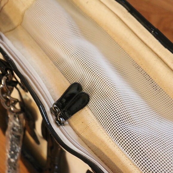 EAST SIDE Collection Pet Carrier Tote Bag - Picture 7 of 16